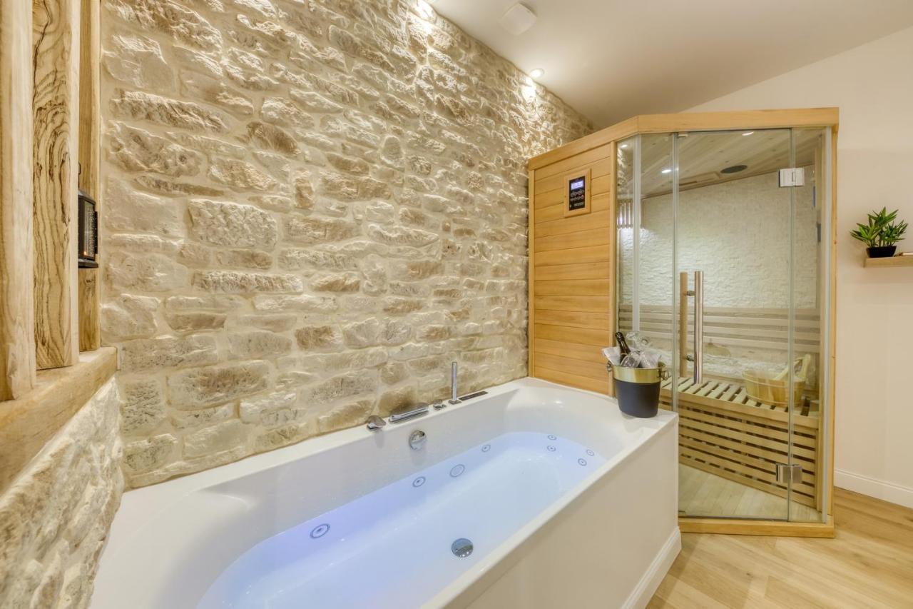 Le Petit Paris - Cocon & Spa & Sauna Chartres Exterior photo